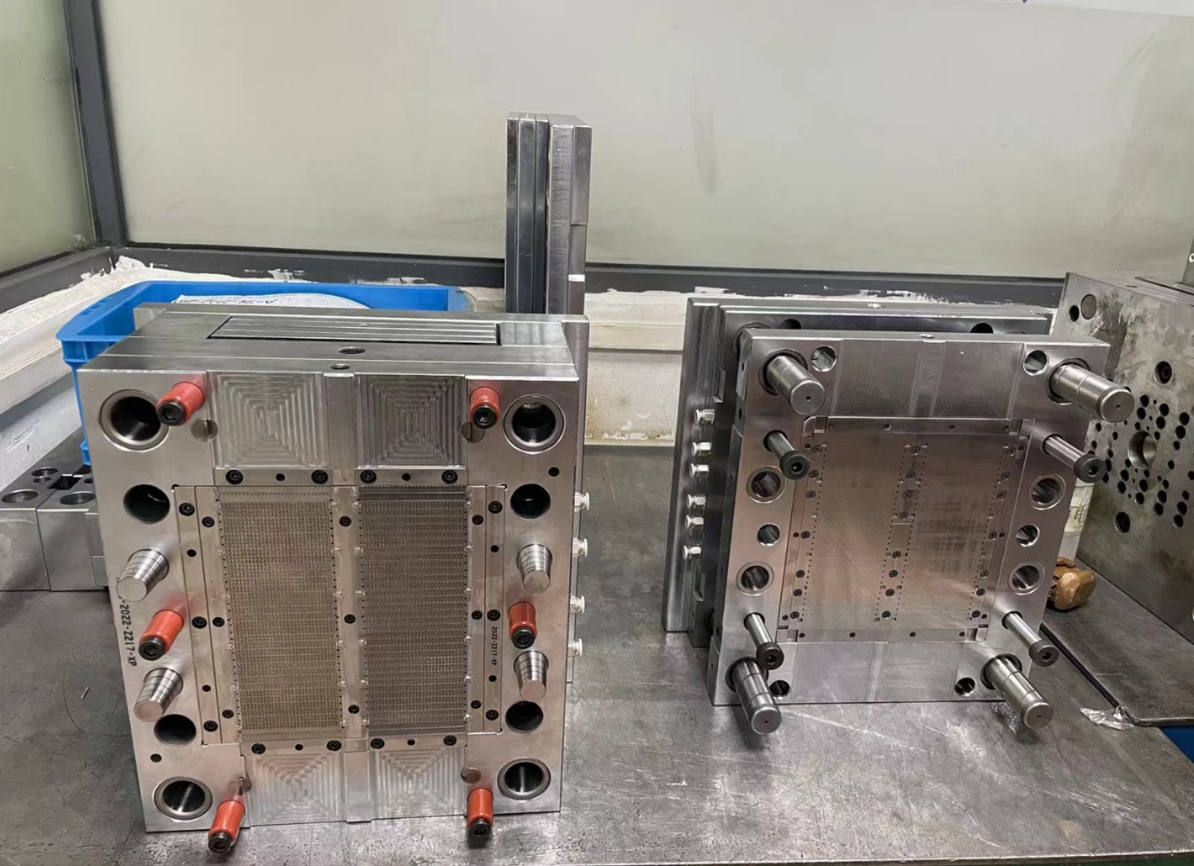 Tiêu chuẩn khuôn LED chính xác: 5 giải pháp chính của XP Mold