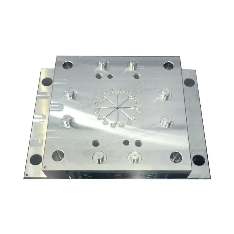 Gia công chính xác cho các thành phần khuôn quang